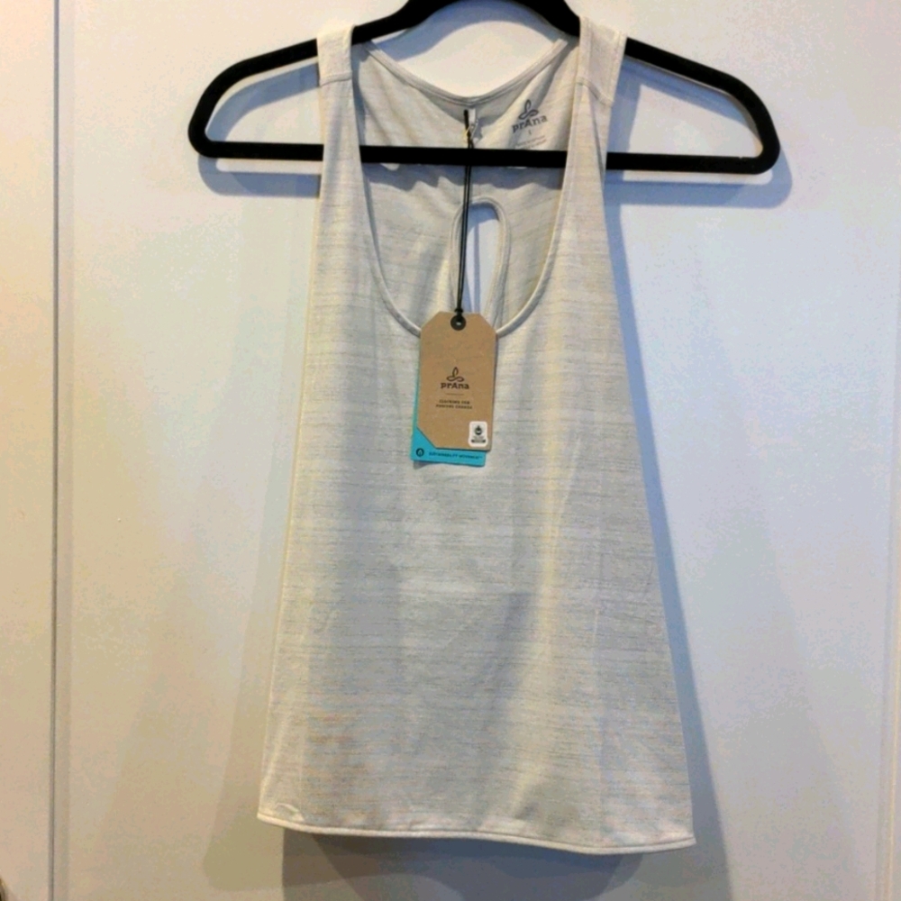 Prana tank NWT